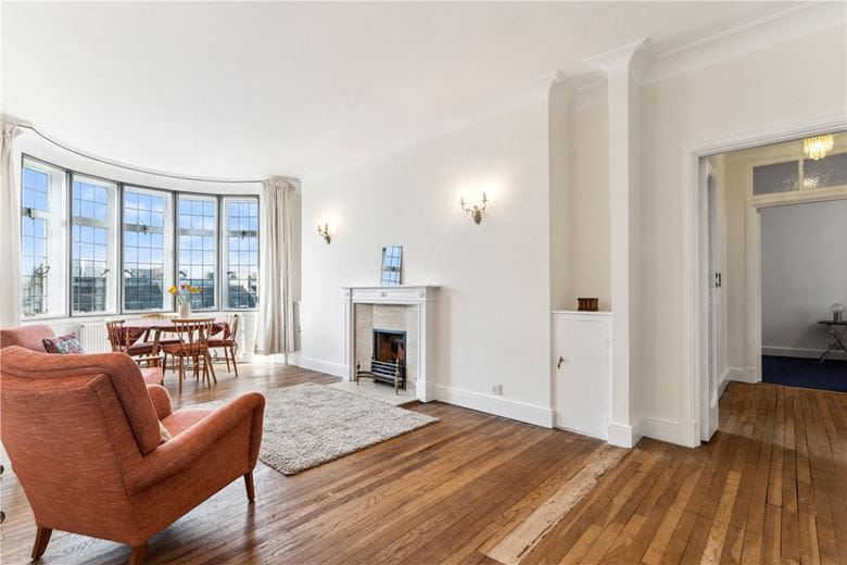 2 bedroom flat, Portland Place, Marylebone W1B - Available