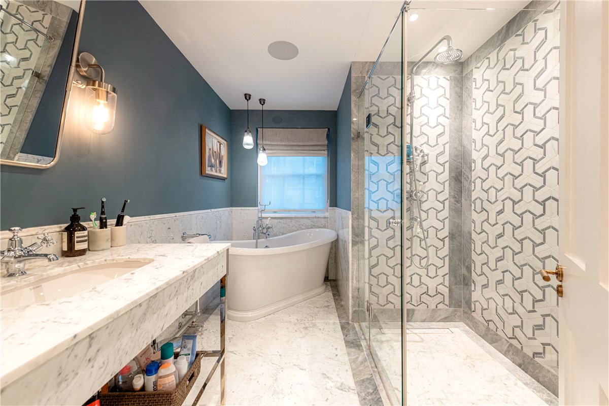 3 bedroom maisonette, Shepherd Street, Mayfair W1J - Available