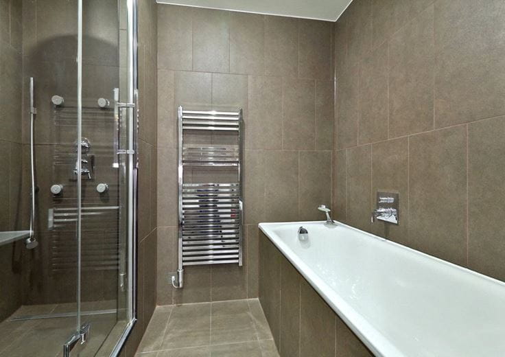 3 bedroom flat, Bolsover Street, Fitzrovia W1W - Available