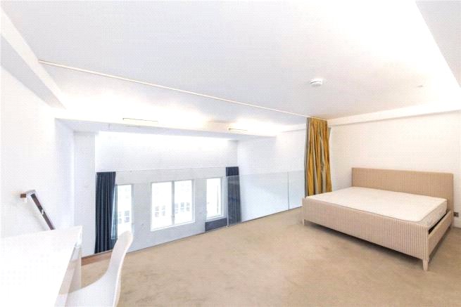 1 bedroom flat, Market Place, London W1W - Available