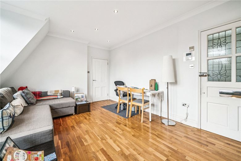 1 bedroom flat, Great Smith Street, London SW1P - Available