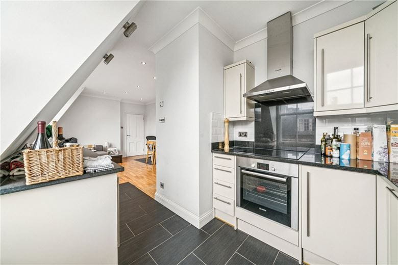 1 bedroom flat, Great Smith Street, London SW1P - Available