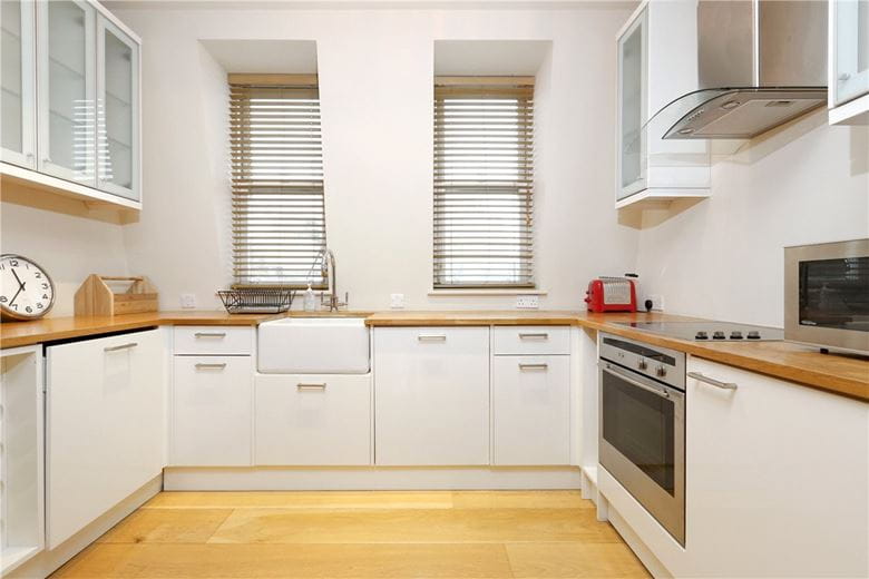 2 bedroom flat, New Cavendish Street, London W1G - Sold STC