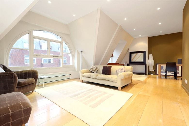 2 bedroom flat, New Cavendish Street, London W1G - Sold STC