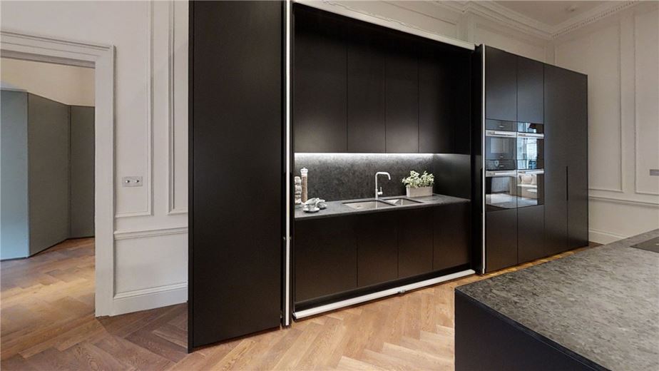 4 bedroom flat, Devonshire Place, Marylebone W1G - Available