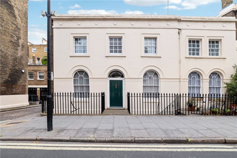 3 bedroom house, Albany Street, London NW1 - Sold STC