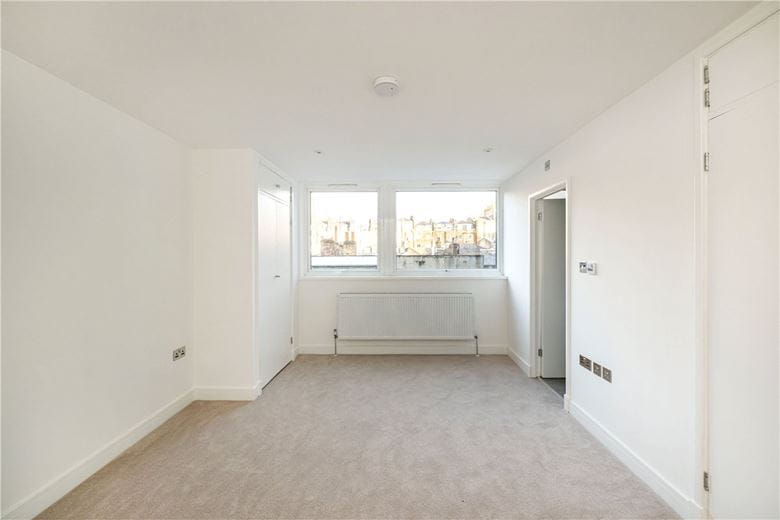 3 bedroom flat, William Mews, Belgravia SW1X - Available