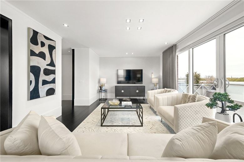 4 bedroom flat, Kingston House South, Ennismore Gardens SW7 - Available