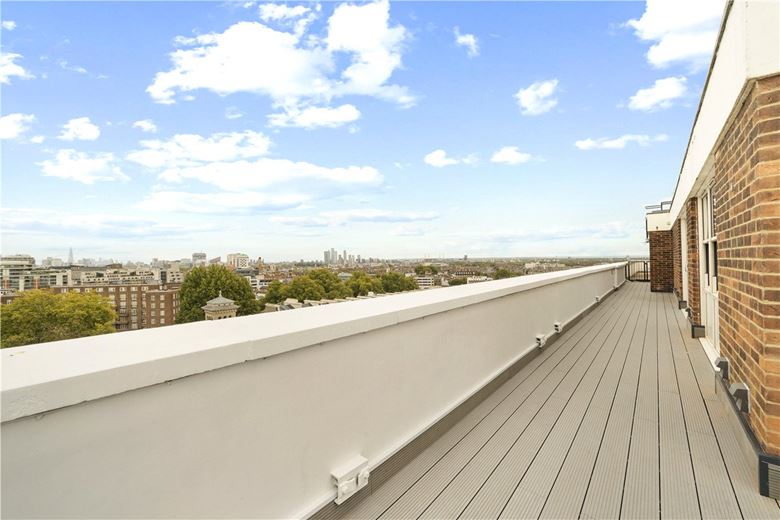 4 bedroom flat, Kingston House South, Ennismore Gardens SW7 - Available