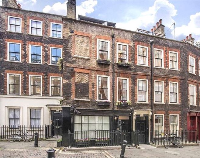 3 bedroom house, Meard Street, Soho W1F - Available