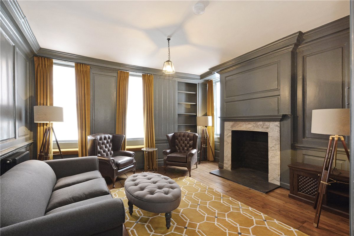 3 bedroom house, Meard Street, Soho W1F - Available