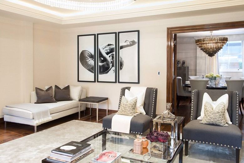 2 bedroom flat, Grosvenor Hill, Mayfair W1K - Available