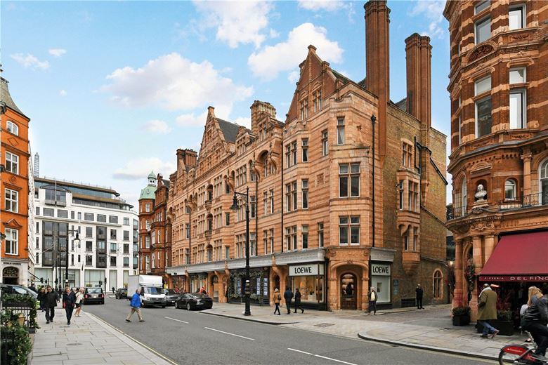 2 bedroom flat, Mount Street, Mayfair W1K - Available