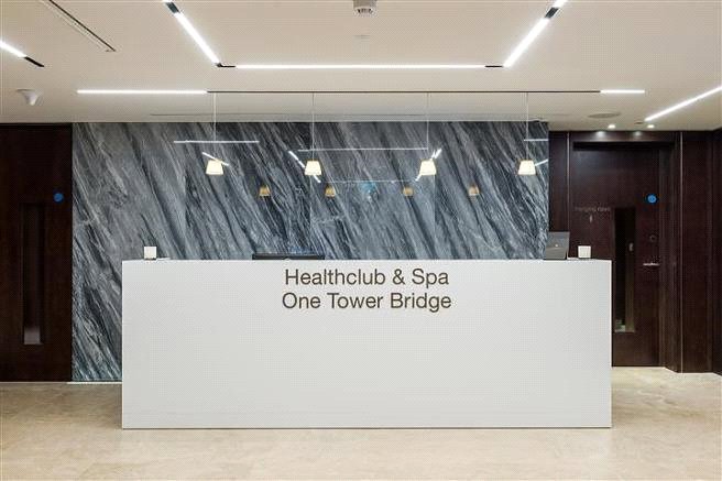 1 bedroom flat, Crown Square, 1 Tower Bridge SE1 - Available