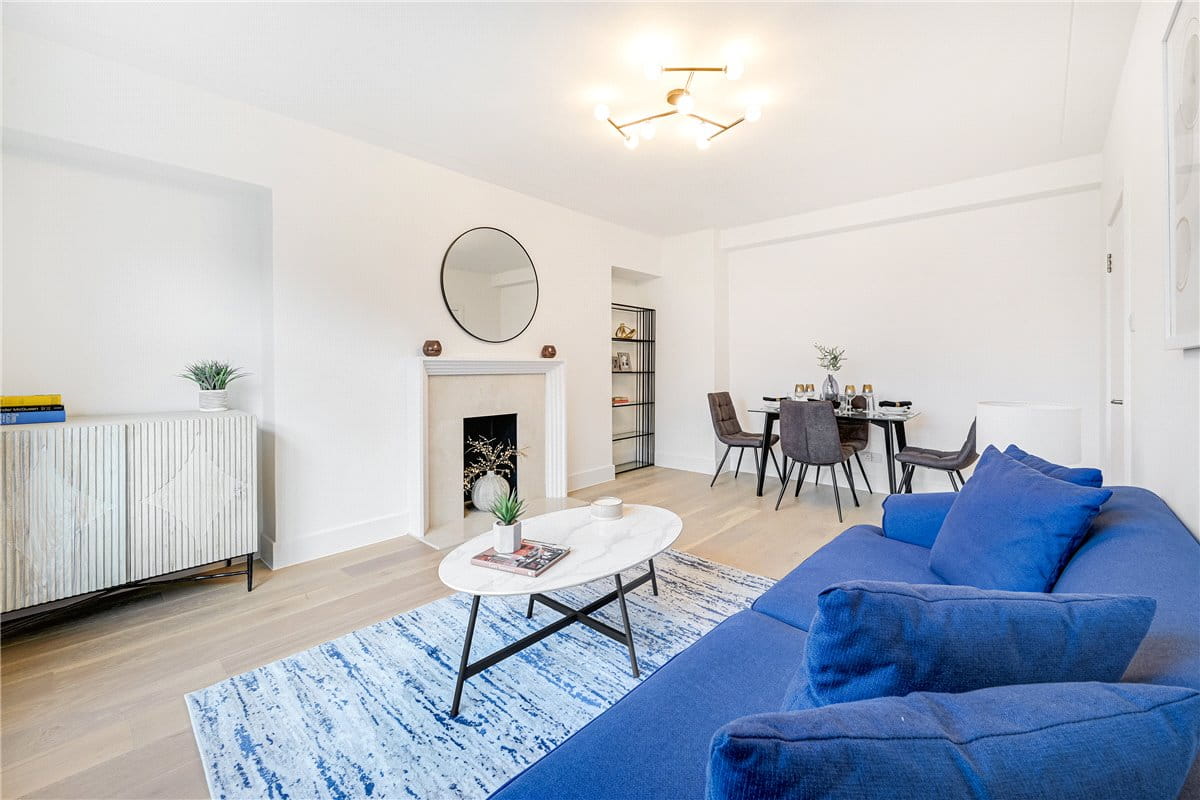 1 bedroom , Richmond Court, 200 Sloane Street SW1X - Available