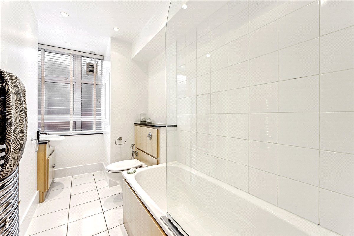1 bedroom , Richmond Court, 200 Sloane Street SW1X - Available