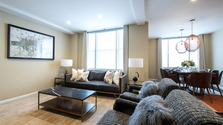 3 bedroom flat, Hill Street, Mayfair W1J - Available