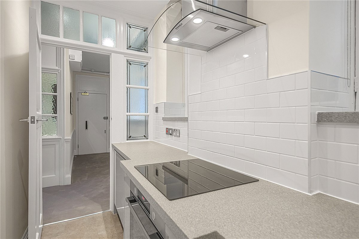 1 bedroom flat, Bury Street, St James's SW1Y