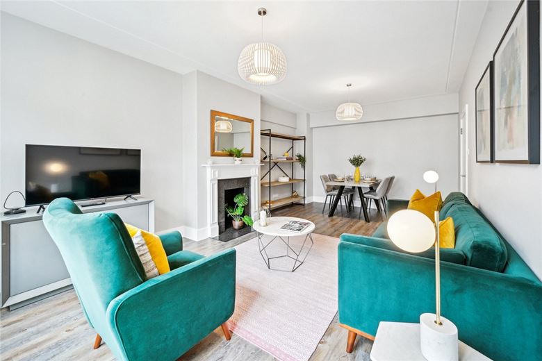 1 bedroom , Richmond Court, 200 Sloane Street SW1X - Available