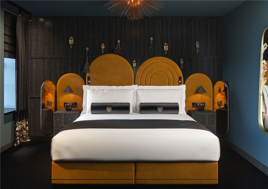 2 bedroom flat, Denmark Place, London WC2H - Available