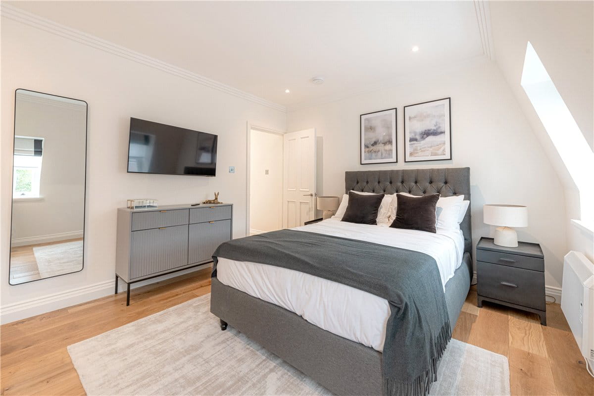 5 bedroom house, Catherine Place, Westminster SW1E - Available