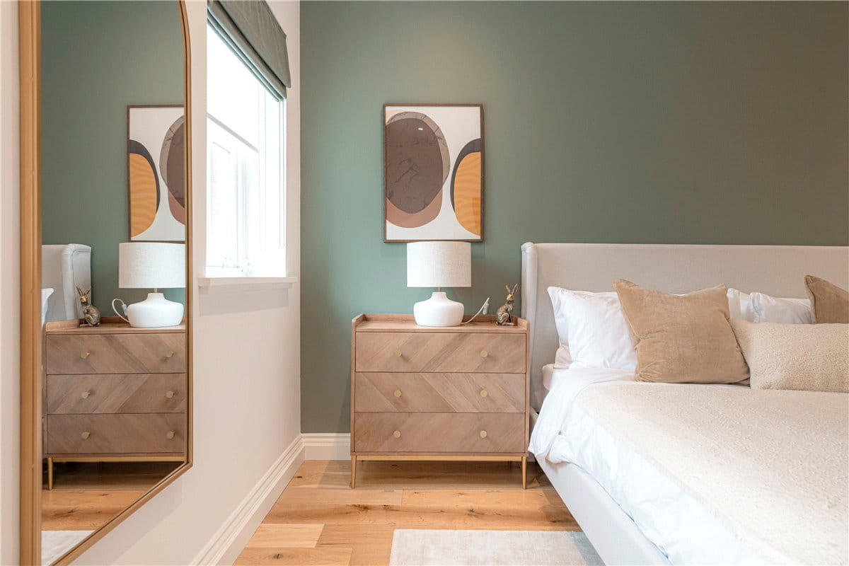 5 bedroom house, Catherine Place, Westminster SW1E - Available