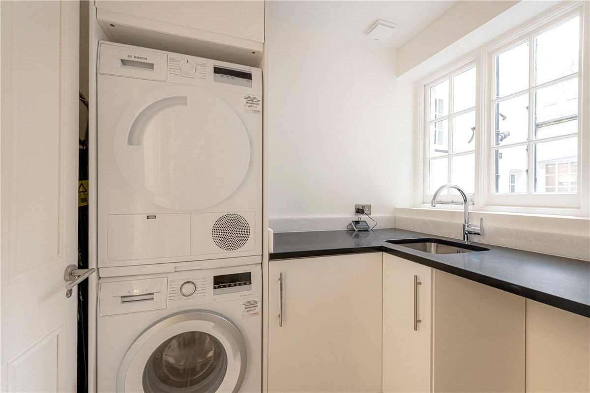 5 bedroom house, Catherine Place, Westminster SW1E - Available