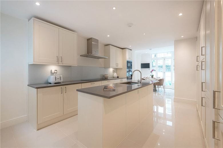 5 bedroom house, Catherine Place, Westminster SW1E - Available