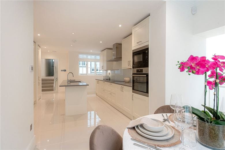5 bedroom house, Catherine Place, Westminster SW1E - Available