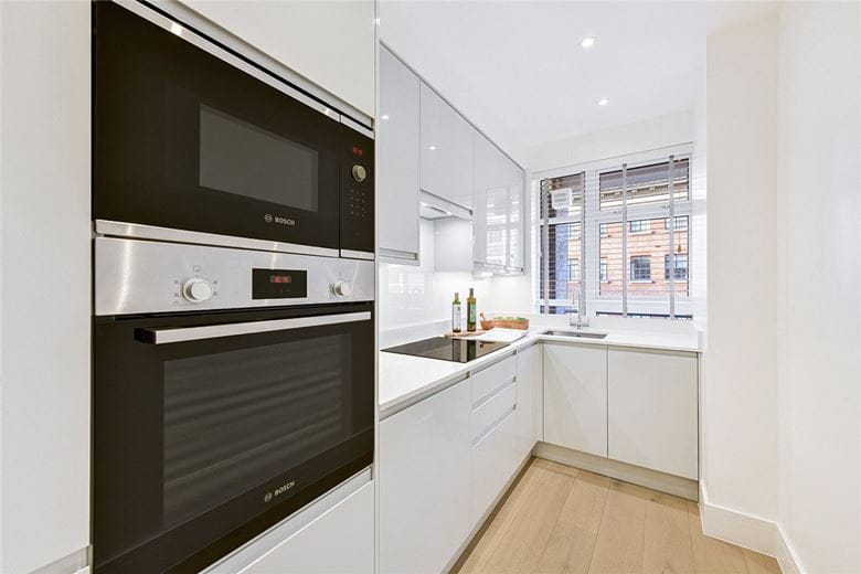 1 bedroom , Richmond Court, 200 Sloane Street SW1X - Available