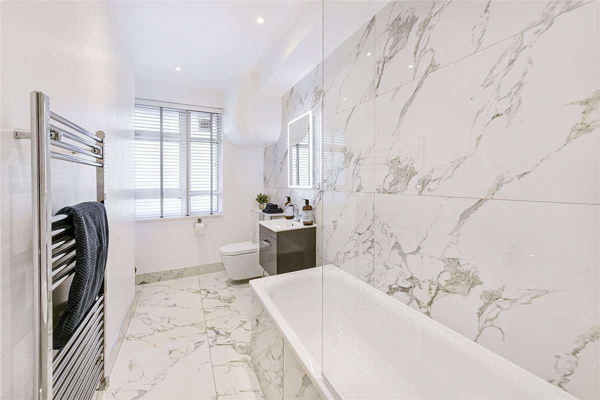 1 bedroom , Richmond Court, 200 Sloane Street SW1X - Available