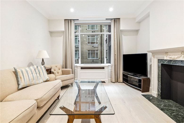 1 bedroom flat, Park Lane, Mayfair W1K - Available