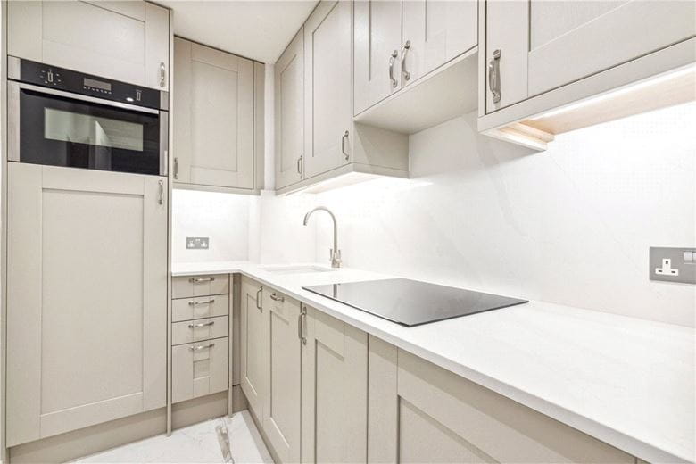 1 bedroom flat, Park Lane, Mayfair W1K - Available