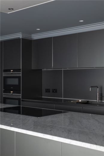 6 bedroom flat, Park Lane, Mayfair W1K - Available