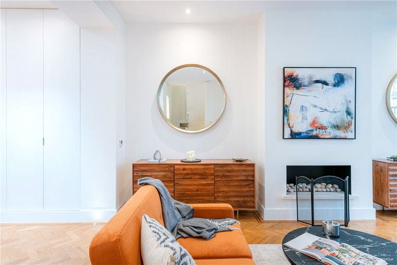 4 bedroom house, Eaton Mews North, Belgravia SW1X - Available