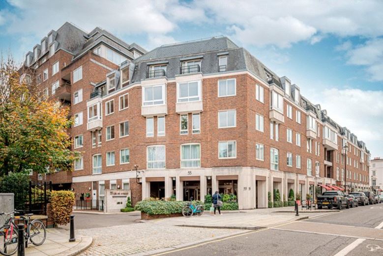 2 bedroom flat, Ebury Street, Belgravia SW1W - Available