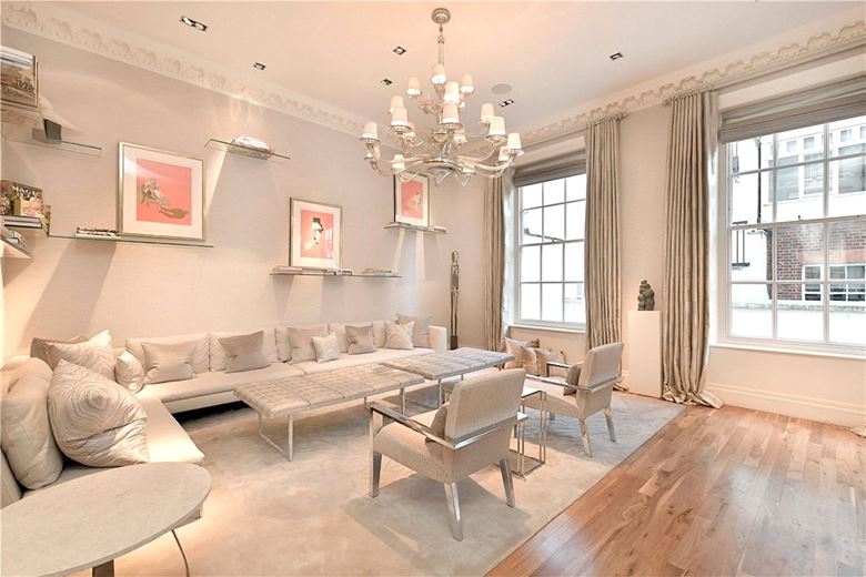 4 bedroom flat, Upper Grosvenor Street, Mayfair W1K - Available