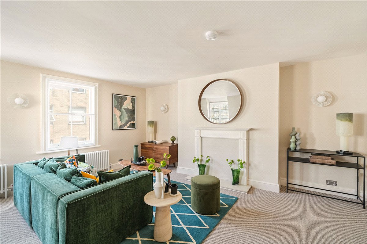 1 bedroom flat, Frith Street, London W1D - Available