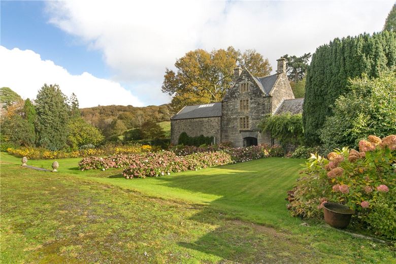 11 bedroom house, Talsarnau, Gwynedd LL47 - Available