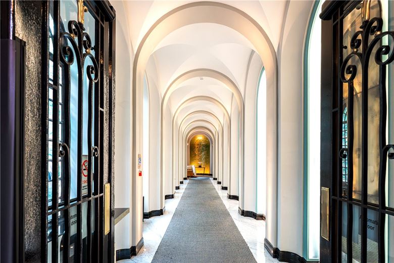 4 bedroom flat, North Row, London W1K - Available