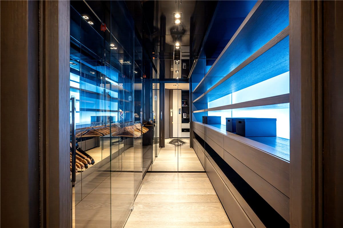 4 bedroom flat, North Row, London W1K - Available