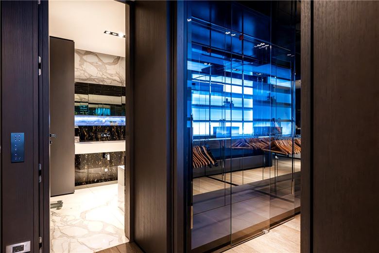 4 bedroom flat, North Row, London W1K - Available