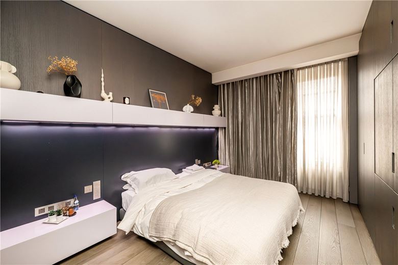4 bedroom flat, North Row, London W1K - Available