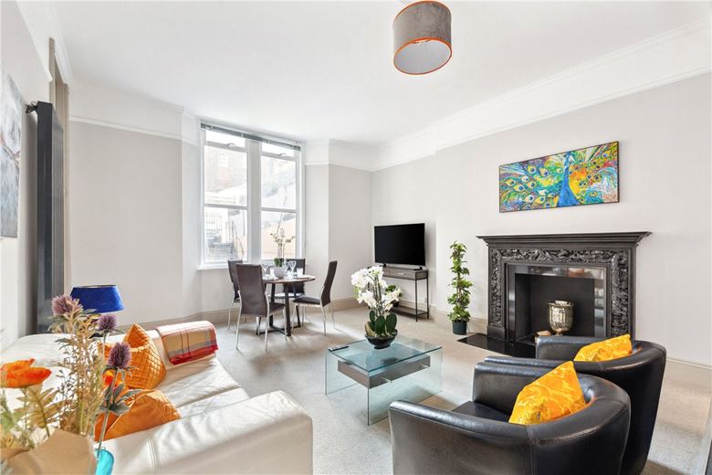 2 bedroom flat, Bickenhall Street, Marylebone W1U - Let Agreed