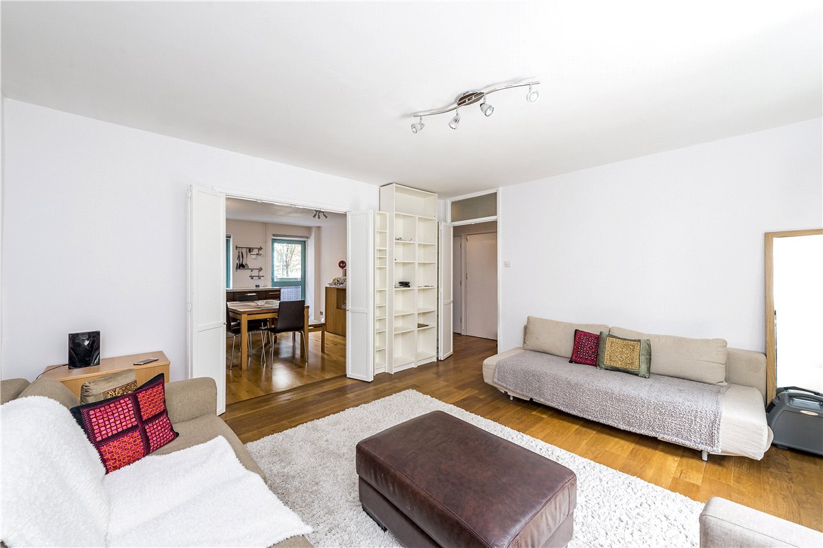 2 bedroom flat, Chapter Street, London SW1P