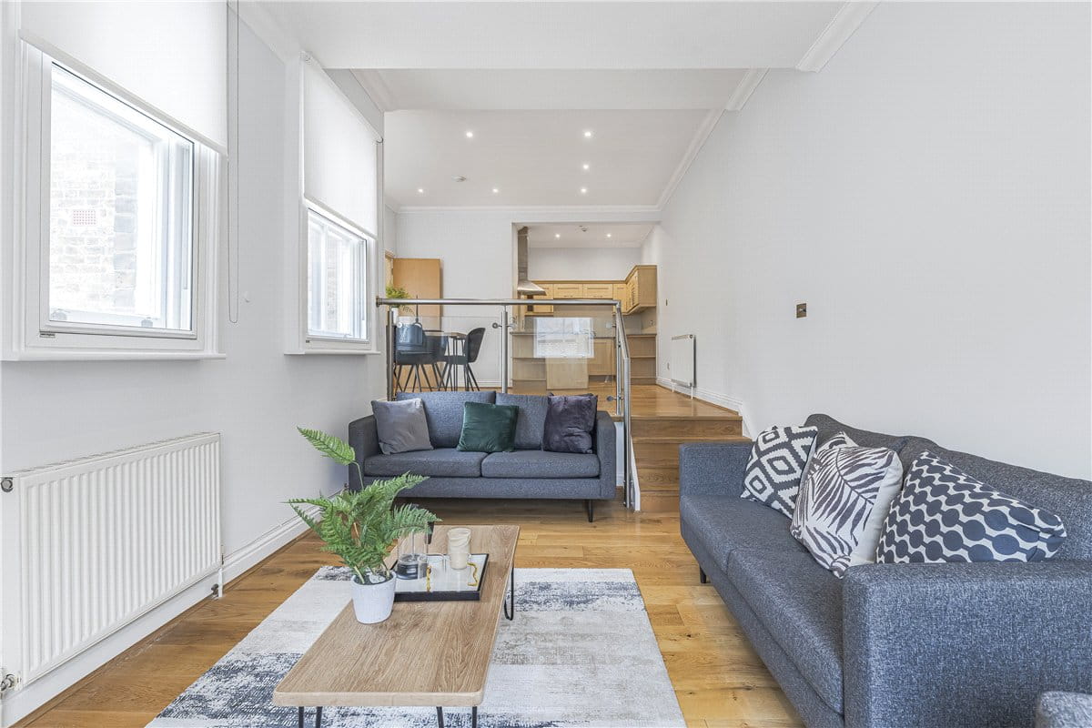 3 bedroom flat, Marylebone High Street, Marylebone W1U - Available