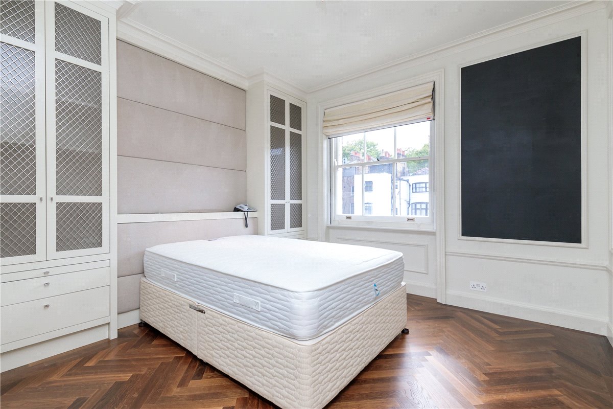 5 bedroom house, Montagu Square, Marylebone W1H - Available