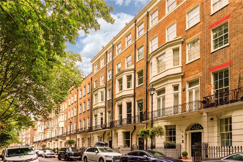 5 bedroom house, Montagu Square, Marylebone W1H - Available