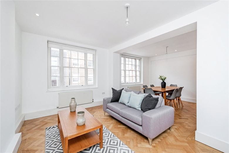 2 bedroom flat, Wimpole Street, Marylebone W1G - Available