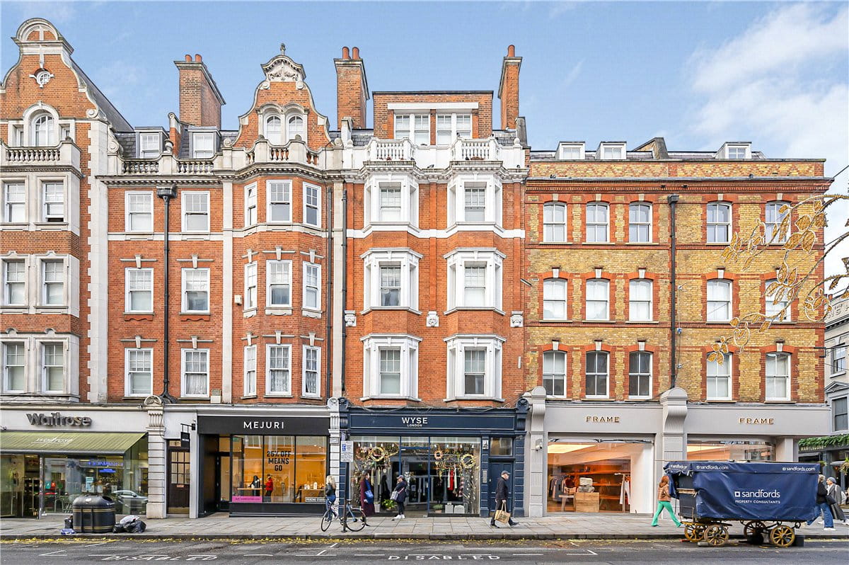 2 bedroom flat, Marylebone High Street, London W1U - Available